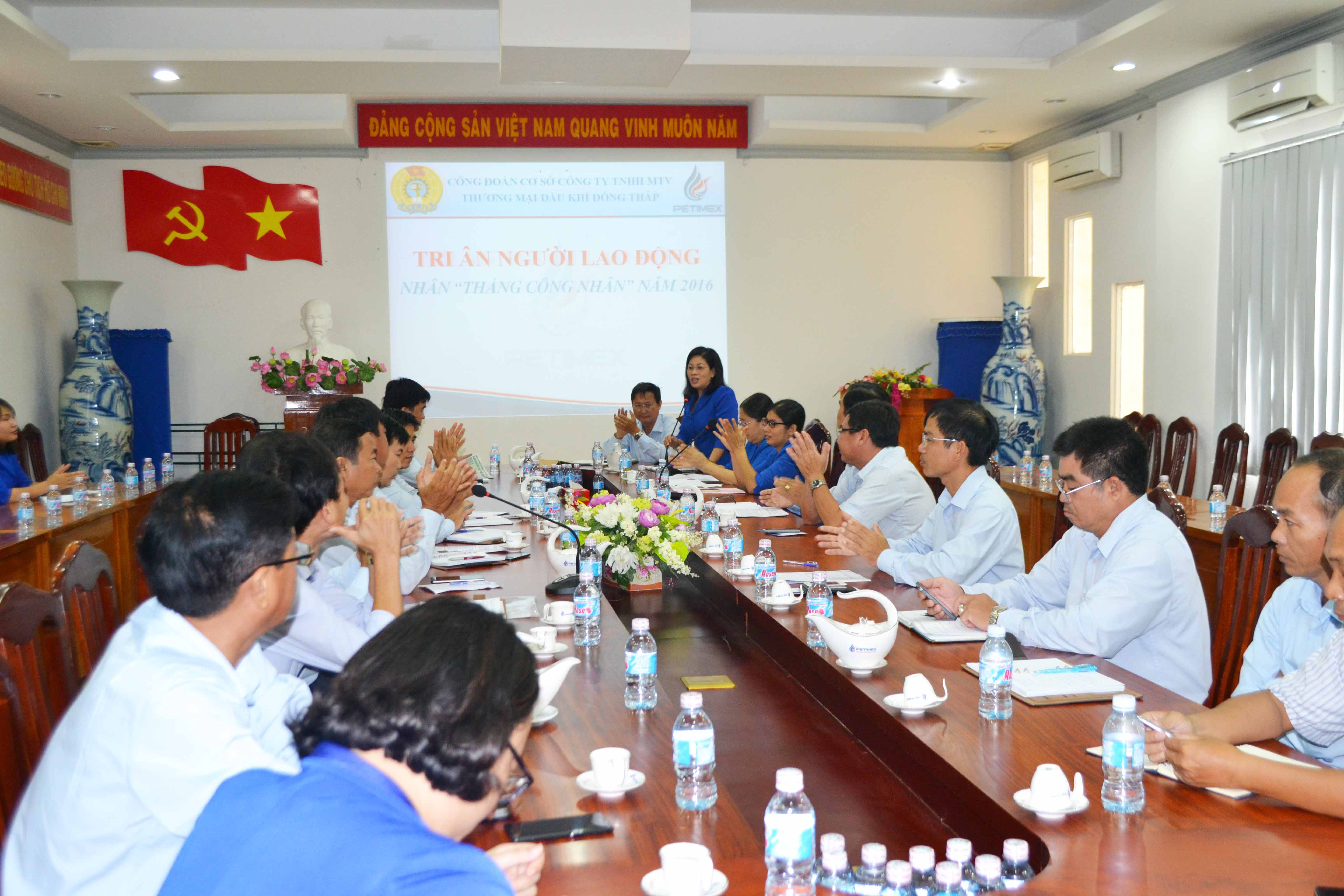 Lãnh đạo petimex tri ân người lao động (06/06/2016)