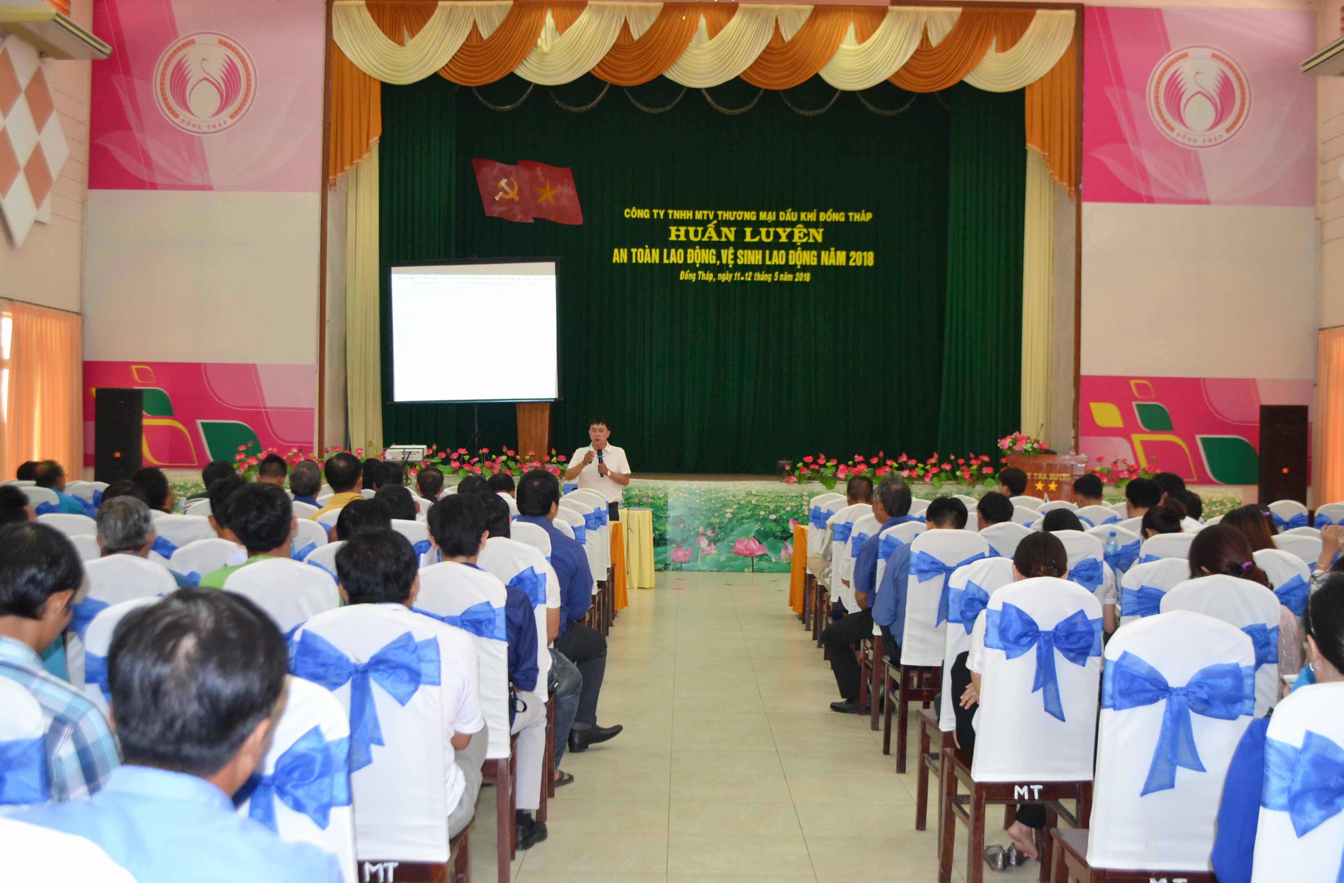 Petimex tổ chức khám sức khỏe định kỳ, bệnh nghề nghiệp và tập huấn atlđ – vslđ năm 2018. (12/05/2018)