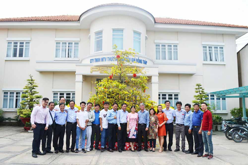 Lãnh đạo tỉnh đồng tháp đến thăm và chúc tết petimex nhân dịp xuân mậu tuất năm 2018 (16/02/2018)