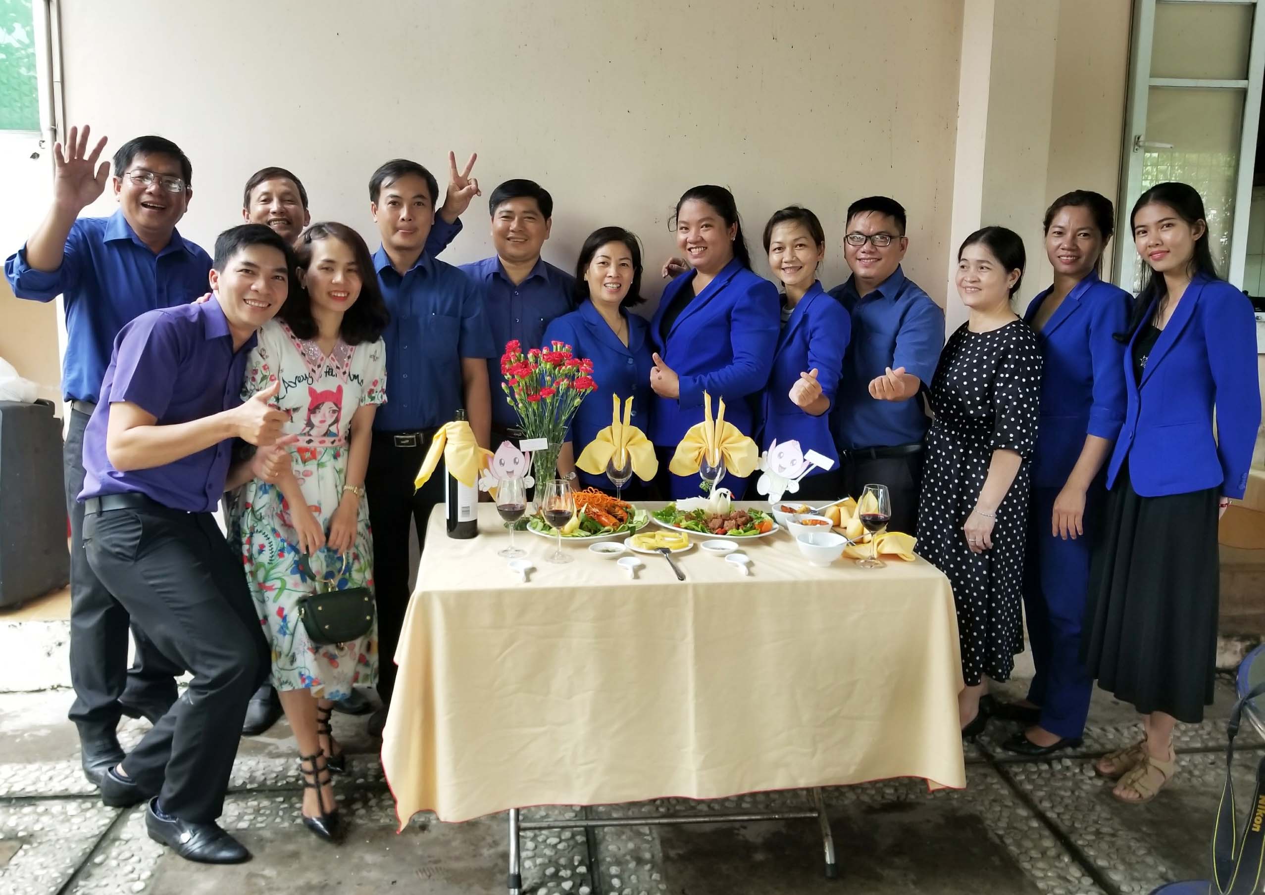 Petimex tổ chức họp mặt nữ cán bộ, người lao động nhân ngày 20/10 (19/10/2018)