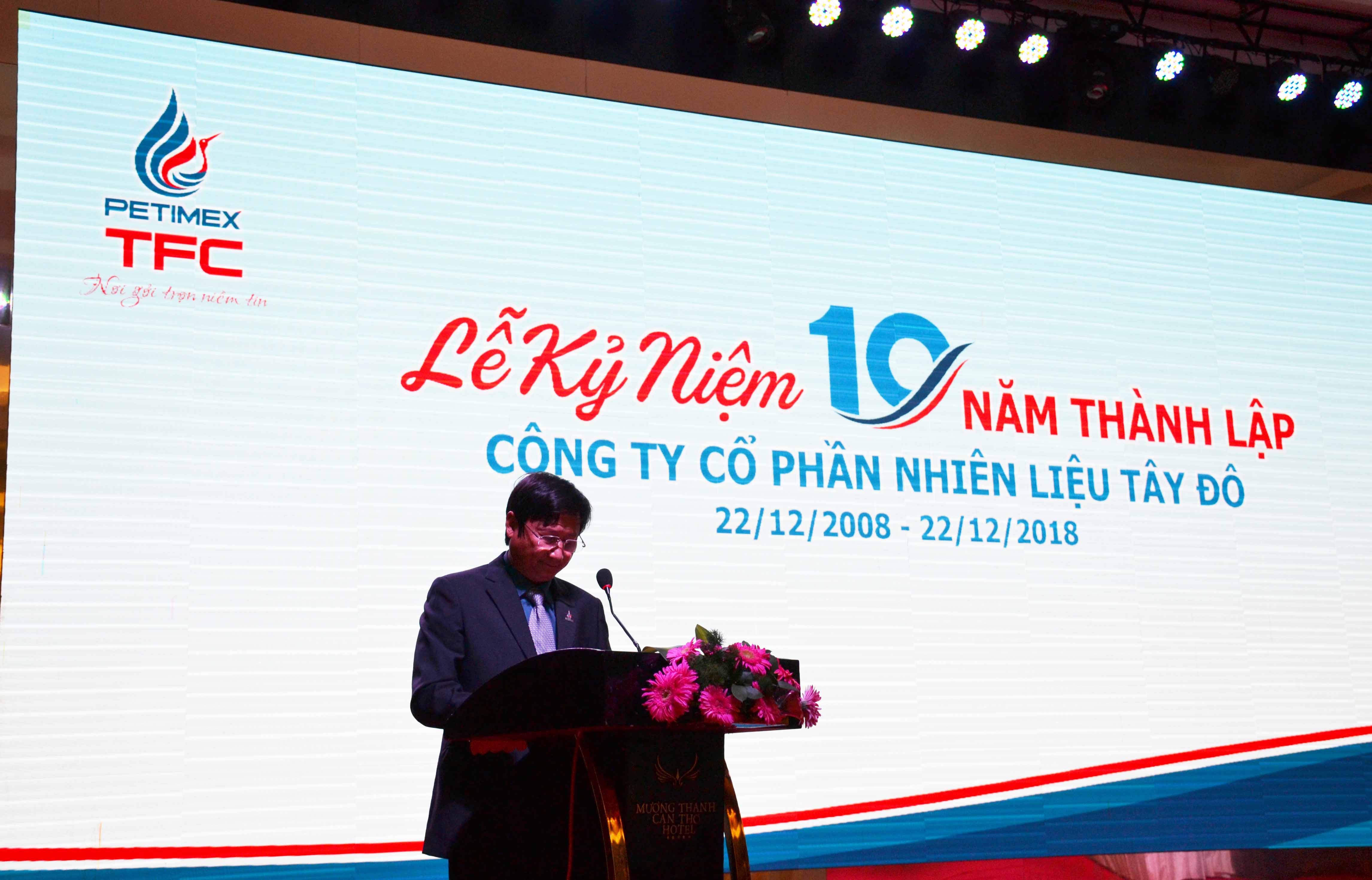 Lãnh đạo petimex chúc mừng kỷ niệm 10 năm thành lập tfc (22/12/2018)